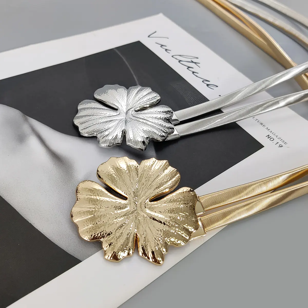 Elastic Gold Chain Belt Female Waist Punk Y2K Goth Silver Metal Belts For Women High Quality Luxury Golden Flower Waistband