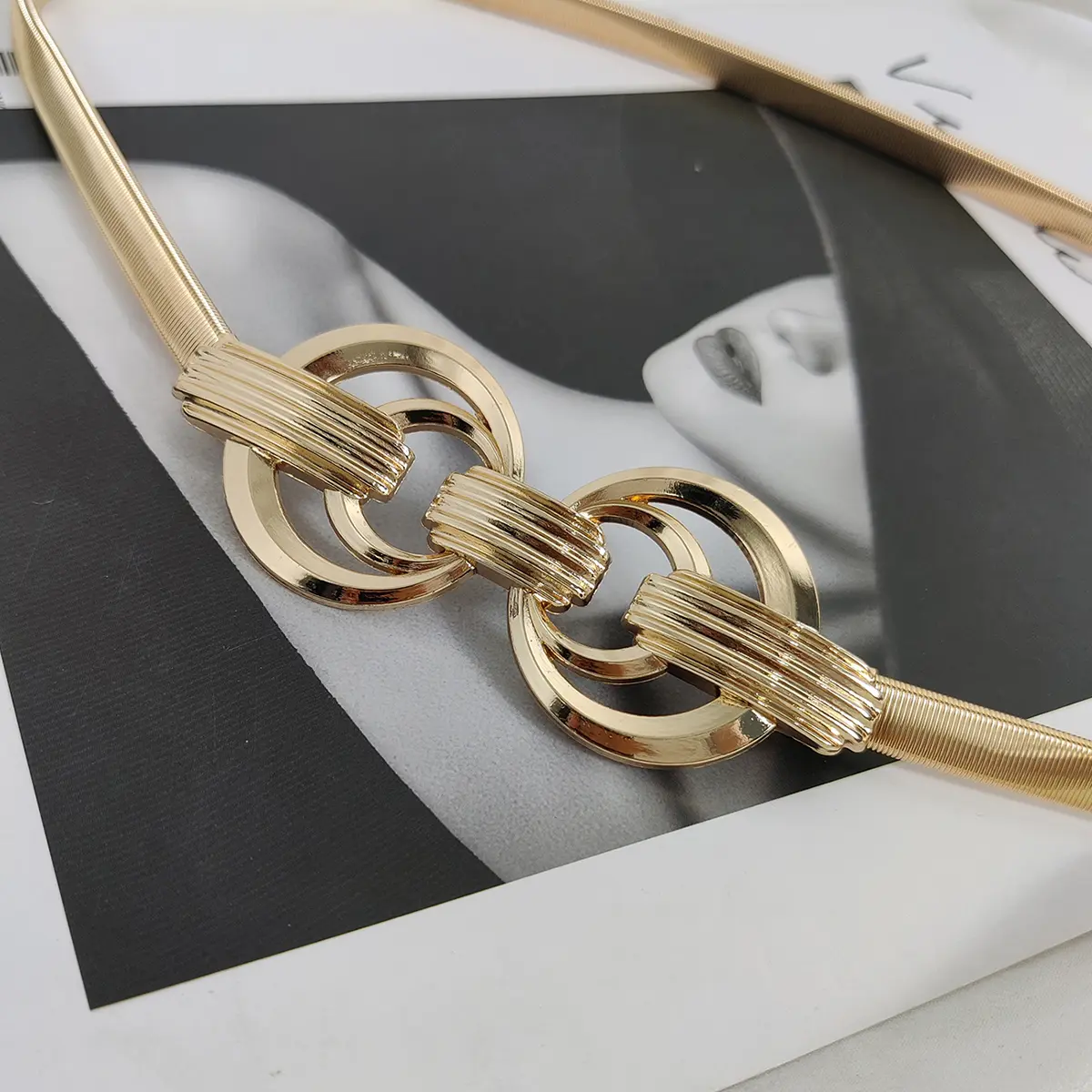 Fashion Elastic Gold Chain Belt Waist Designer Belts For Women High Quality Luxury Brand Stretch Waistband Dress Metal Riem