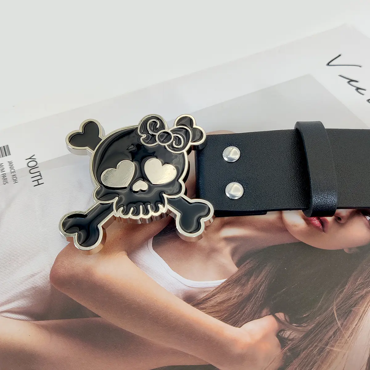 Designer Punk Belts For Women High Quality Luxury Brand Skull buckle Unisex Waist Black Street Man's Waistband Jeans Belt Y2K