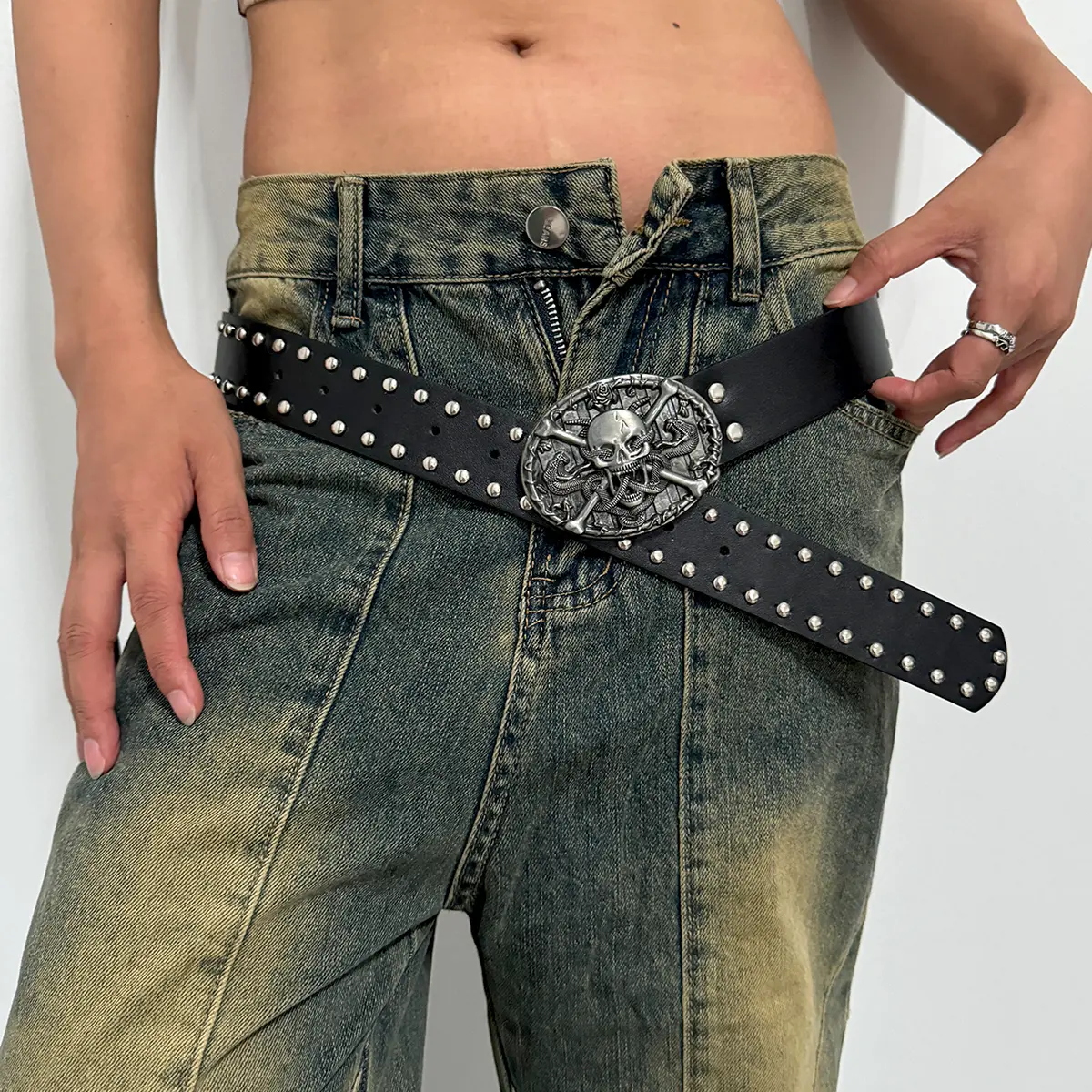 Designer Punk Belts For Women High Quality Luxury Brand Skull buckle Unisex Waist Black Street Man's Waistband Jeans Belt Y2K