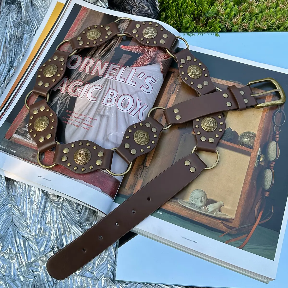 Desinger Belts For Women High Quality Punk Rivet Vintage Black Corset Belt Female Bronze Metal Brown Waistband High Street