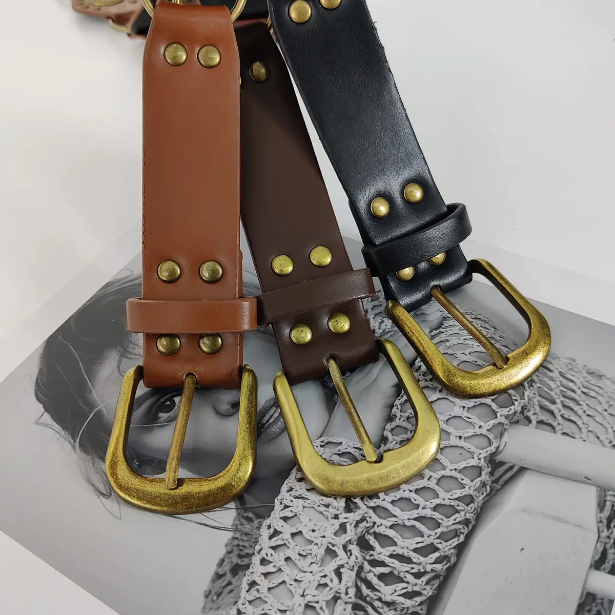 Desinger Belts For Women High Quality Punk Rivet Vintage Black Corset Belt Female Bronze Metal Brown Waistband High Street