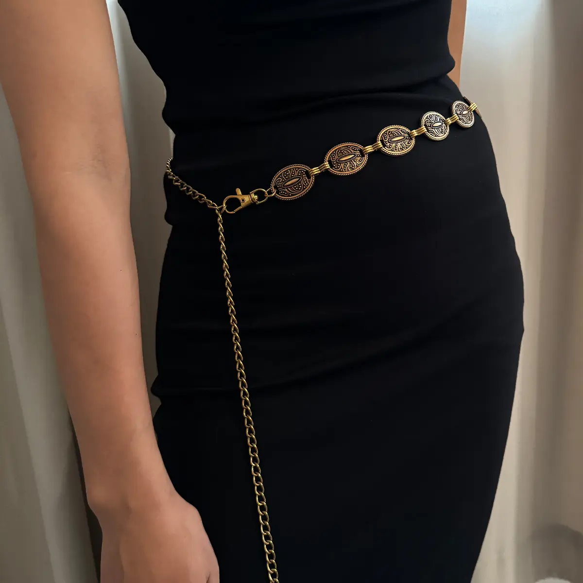 Gold Waist Chain Belt Female Western cowgirl Metal Belts For Women Punk High-end Luxury Brand Elliptical Heart Gothic Waistband
