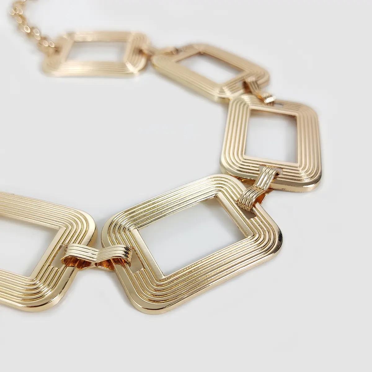 Fashion Gold Chain Belt Female Waist Adjustable Punk Silver Metal Belts For Women High Quality Luxury Dress Pant Chains