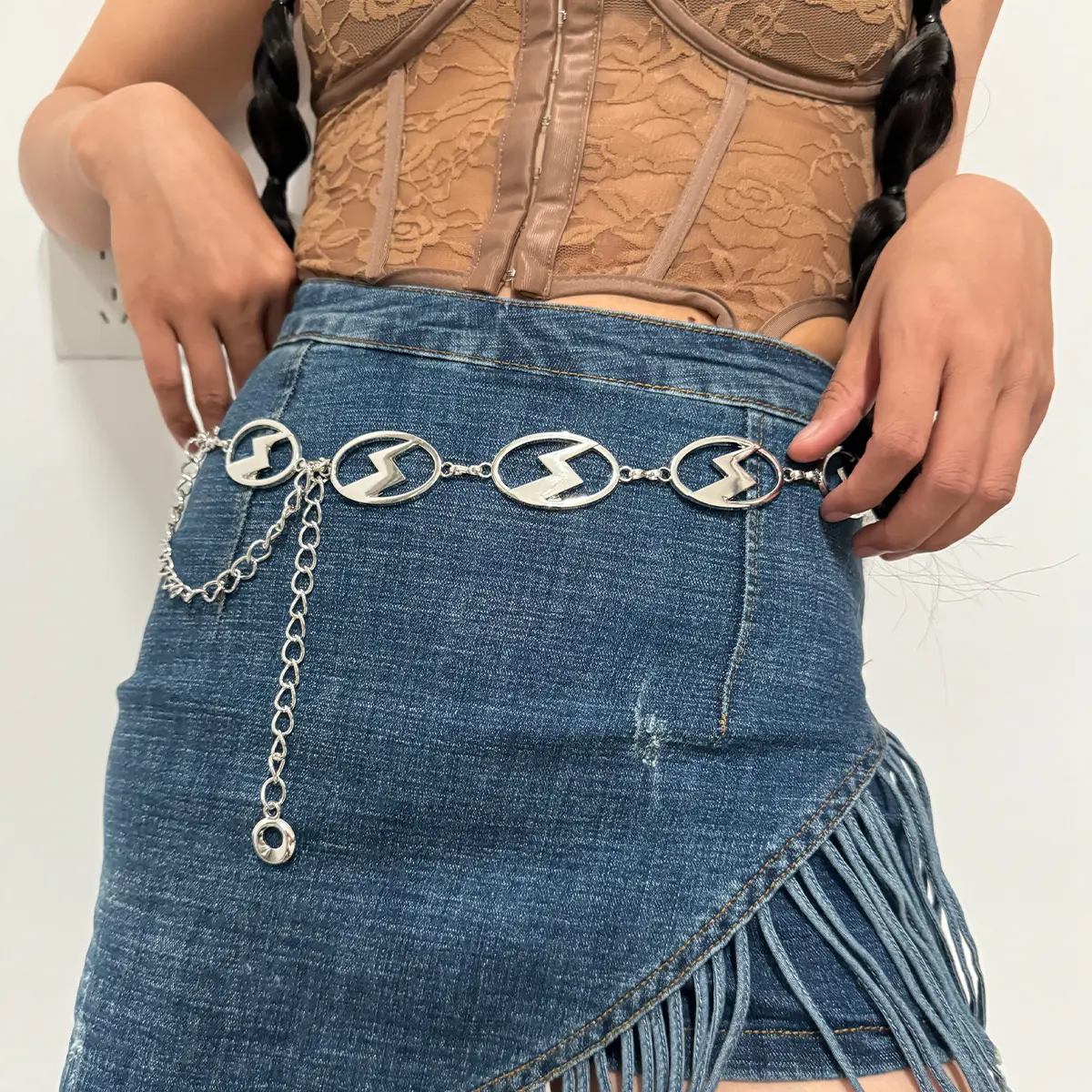Fashion Golden Lightning Stars Waist Chain Belt Female High-end luxury Brands Punk Gothic Y2K Waistband Elegant Belt for women