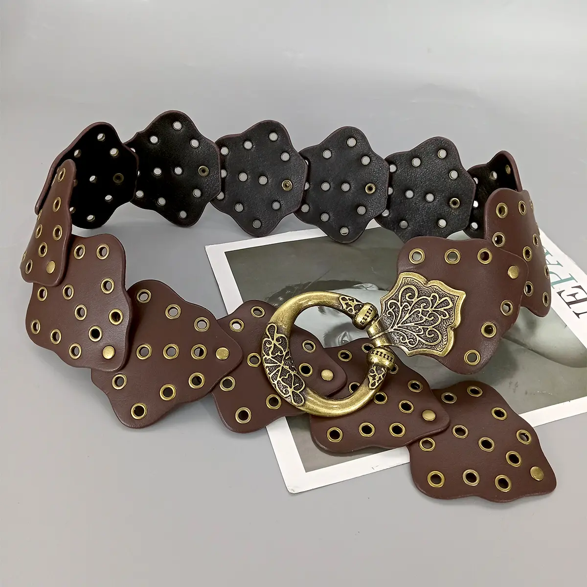 Vintage Women's Belt Western Style Exaggerated Cowboy Cowgirl Wide Desiner Belt For Women Christmas Punk Gothic Waistband Female