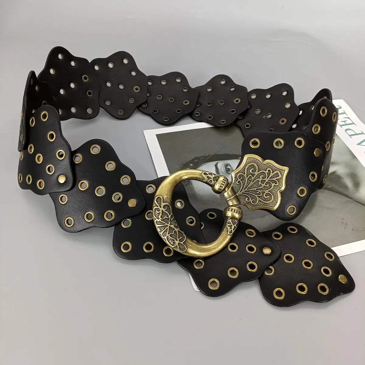 Vintage Women's Belt Western Style Exaggerated Cowboy Cowgirl Wide Desiner Belt For Women Christmas Punk Gothic Waistband Female