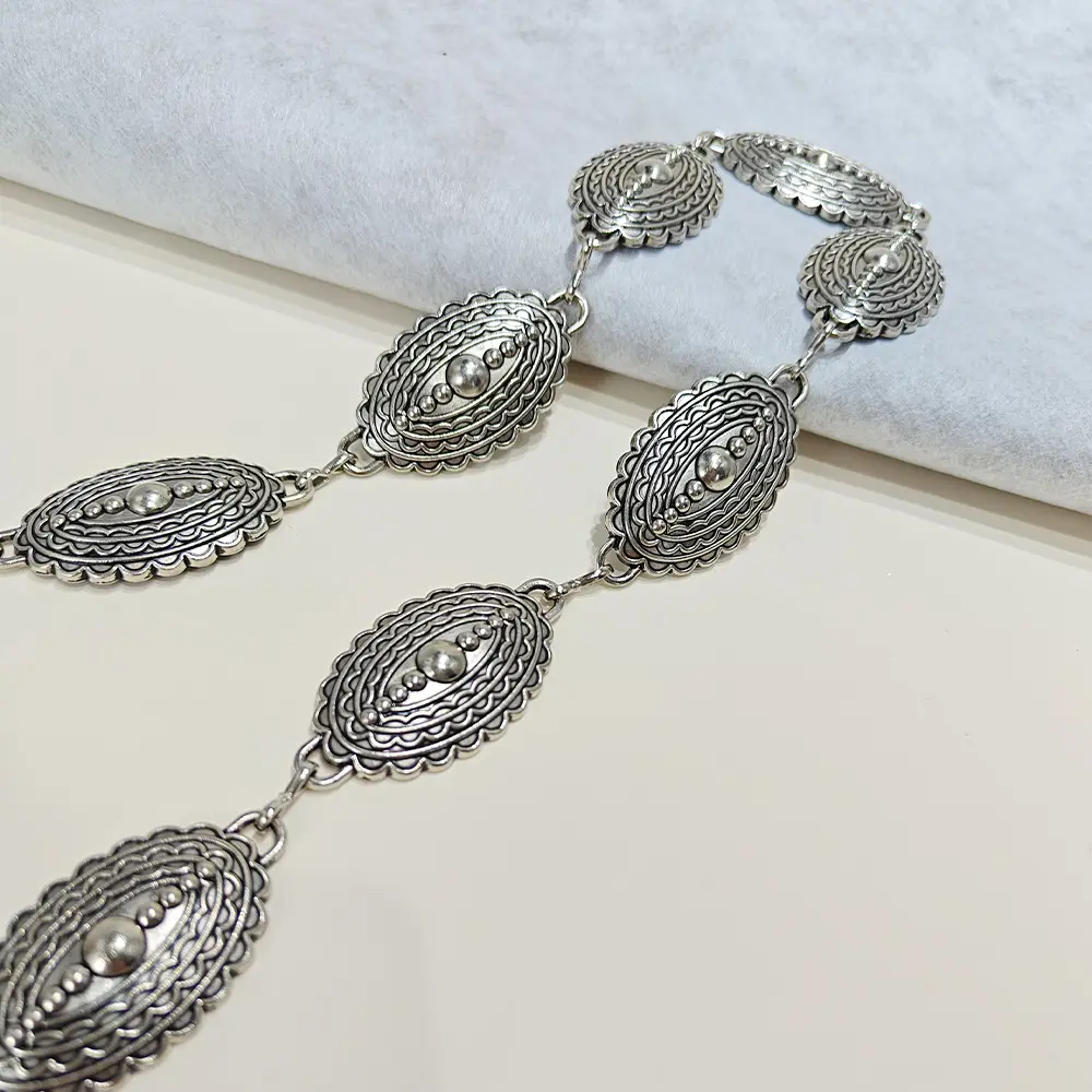 Silver Luxury Designer Waist Chain Punk Accessory Metal Chain Belt Female Women's New Summer Versatile Match Skirts Jeans Belt