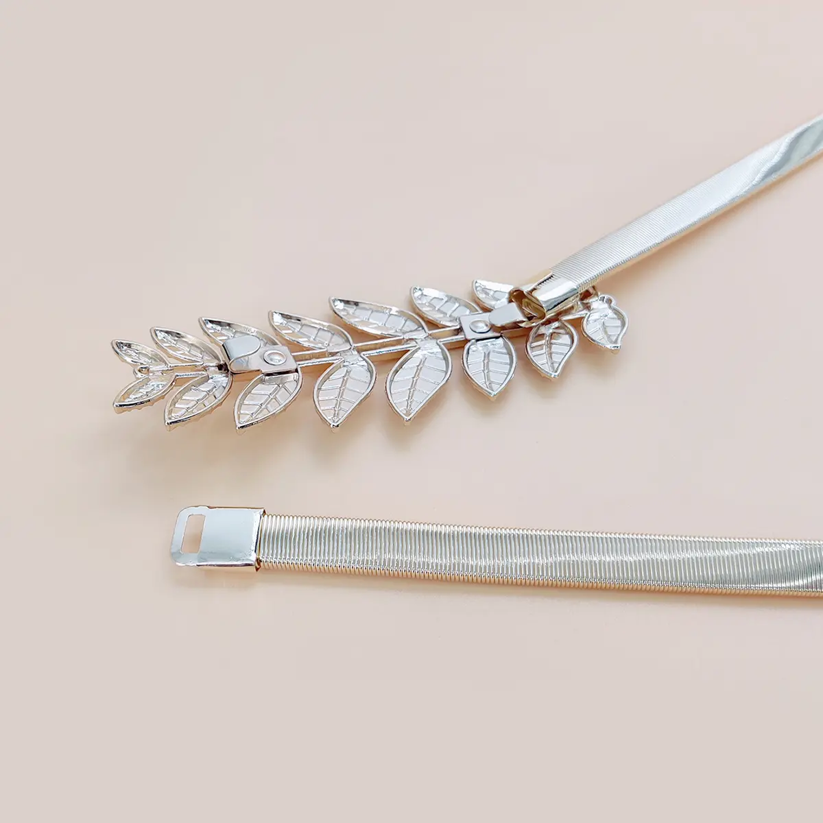 Fashion Leaf Gold Chain Belt Female Waist Elastic Dress Waistband Ladies Silver Metal Belts For Women Luxury Y2k Accessory