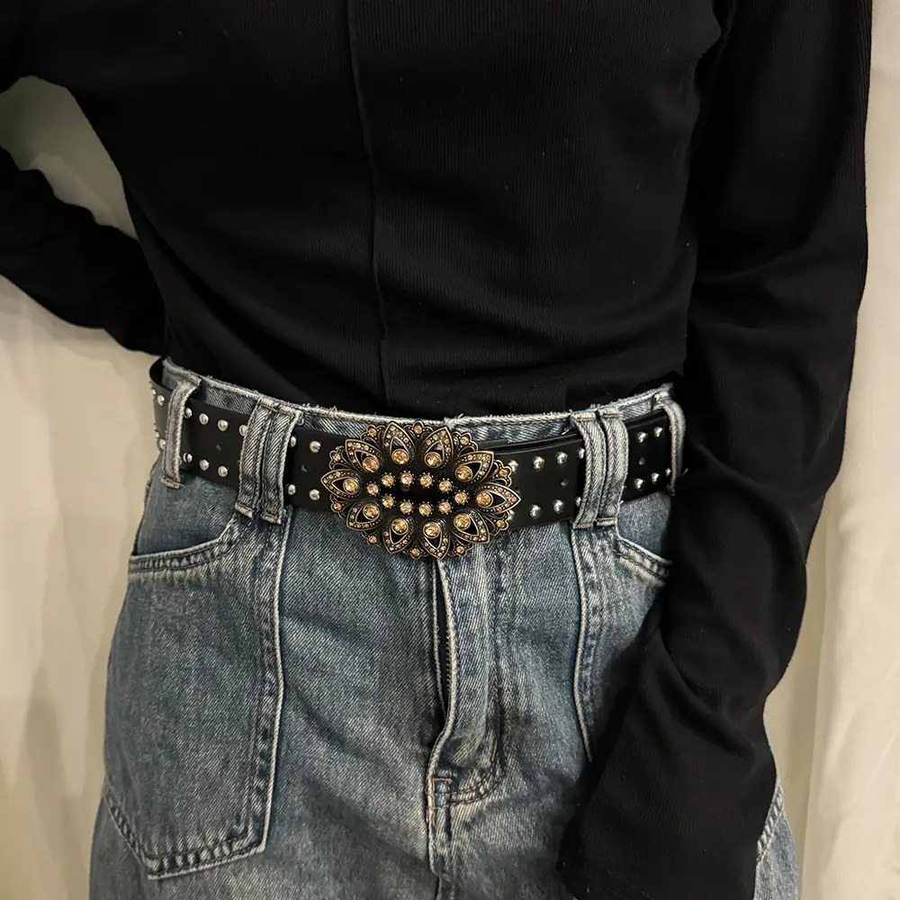 Unisex Jeans Belt Male Gothic Punk Y2k Designer Belts For Women Golden Rhinestone Flora Plus Size Rivet Black Men's Belt Female
