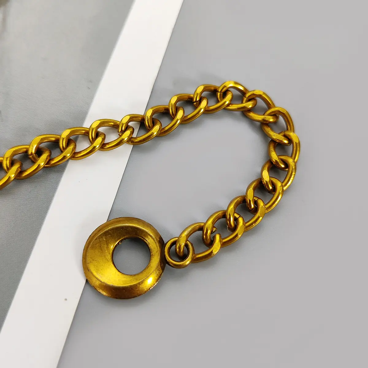 Fashion Vintage Gold Chain Belt Female Waist Adjustable Waistband Designer Belts For Women High Quality Luxury Silver Metal