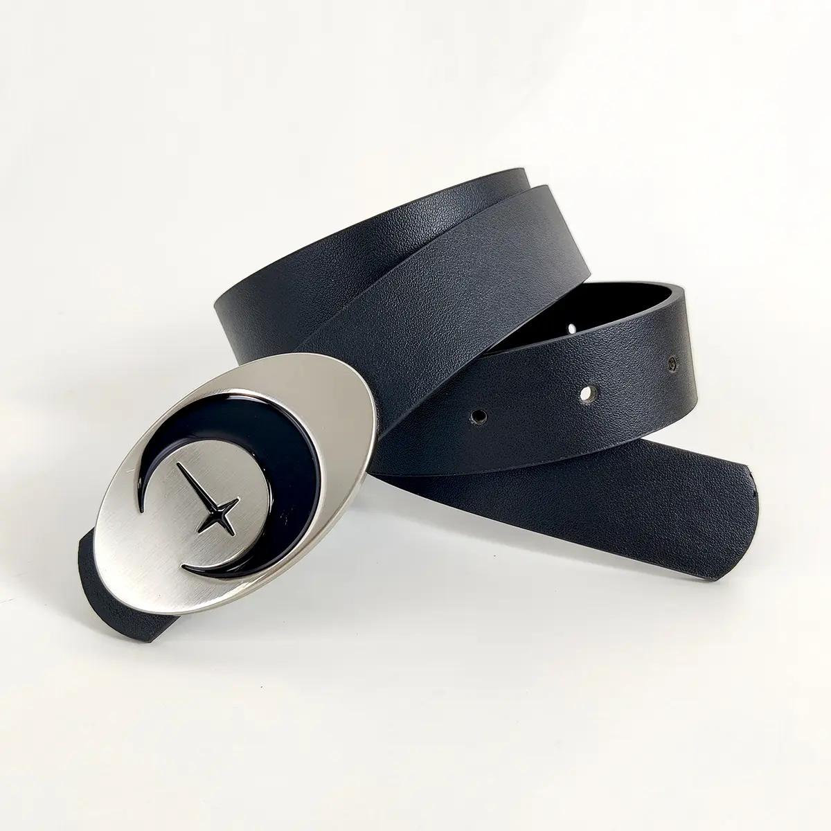 Unisex Designer Belts For Women High Quality Vintage Punk Female Waist Black Jeans Belt Men Dress White Waistband Goth