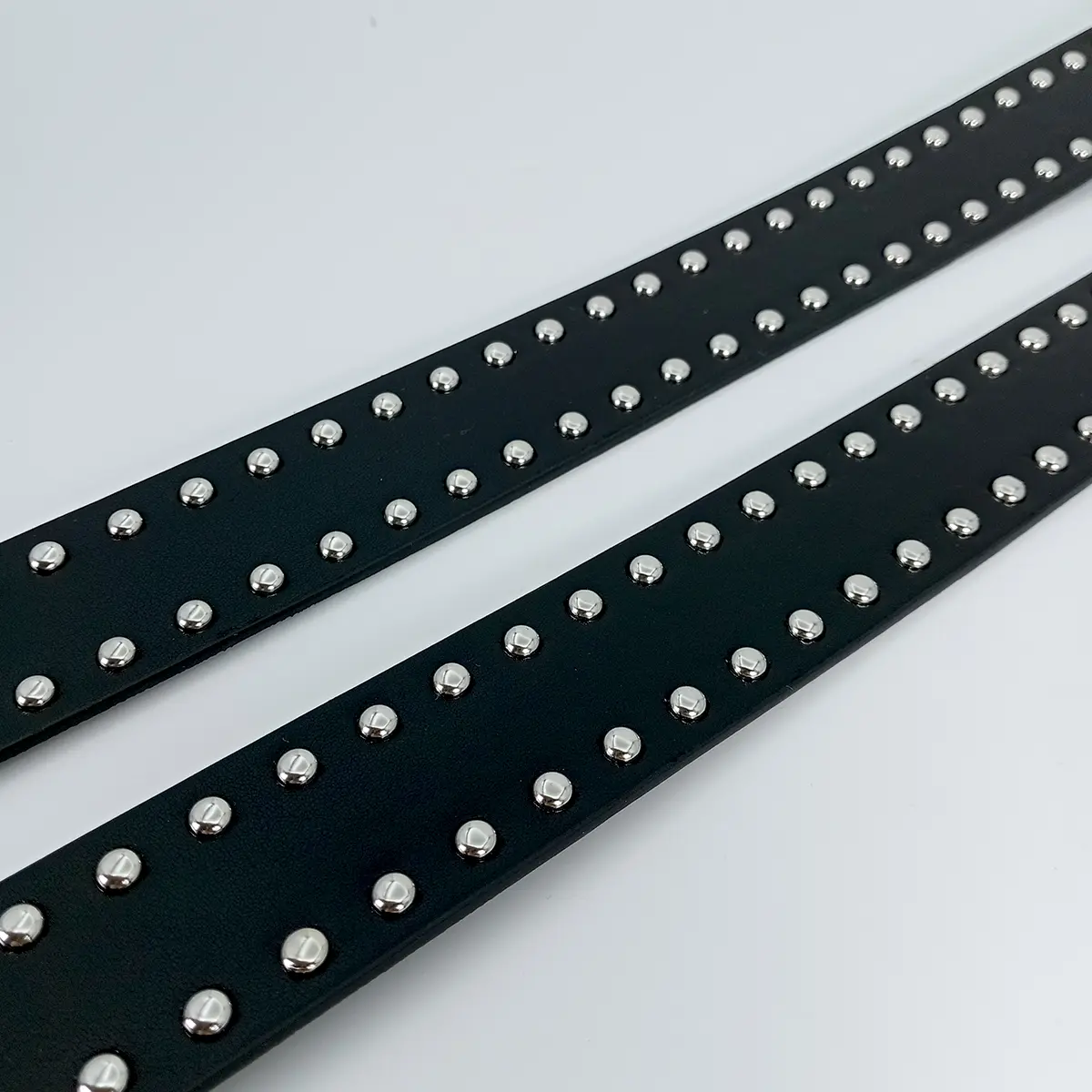 Unisex Jeans Belt Goth Y2k Designer Belts For Women High Quality Luxury Brand Black Cross Rivet Punk Accessory  Men Waistband
