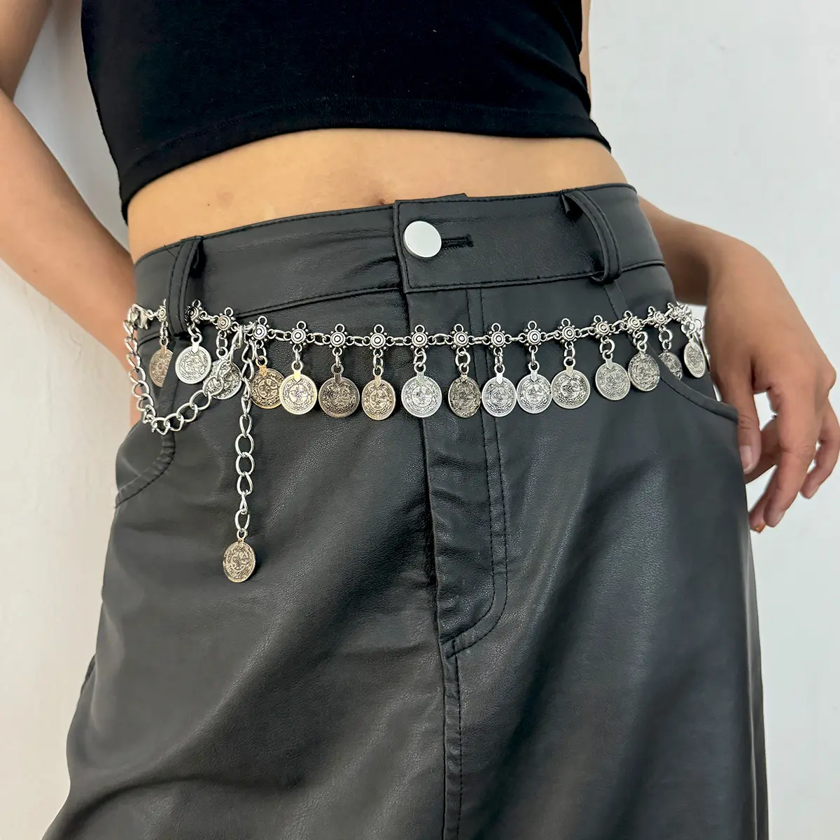 Designer Belts For Women High Quality Y2K Goth Female Waist Tassel Belly Dance Waist Chain Adjustable Long Golden Belt Punk