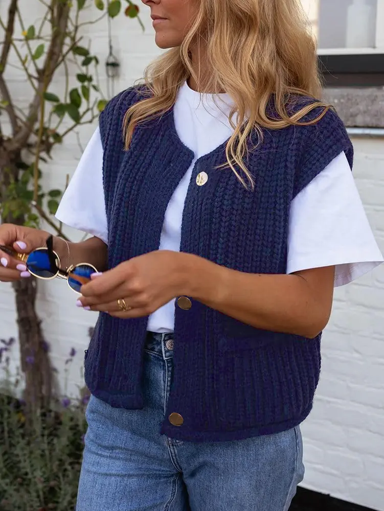 2025 Autumn New Women's Single-breasted V-neck Knitted Vest Pure color with pockets Best choice for Fall and Winter