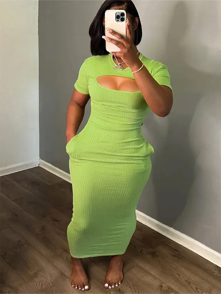 Plus Size Hollow Hip Wrap Pocket Dress Elegant Short Sleeve Round Neck Dress Basic Sexy Round Neck Short Sleeve Knit Hollow Poc