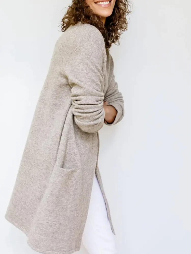 Women's Elegant Solid Color Long Knitted Cardigan Sweater with Pocket Autumn Winter New Temperament Fashion 2025