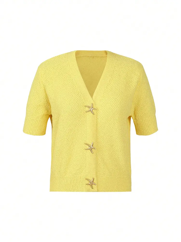 2025 Autumn New Temperament Short Sleeve Design Knit Top Fashion Starfish Button Hundred Hits Slimming Sweater Women