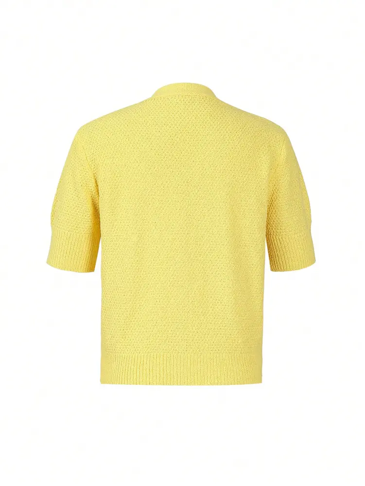 2025 Autumn New Temperament Short Sleeve Design Knit Top Fashion Starfish Button Hundred Hits Slimming Sweater Women