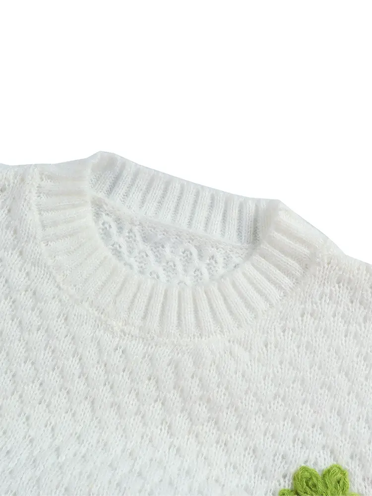 Women's Long Sleeve Flower Prickle White Sweater 2025 Autumn Winter Collection Comfortable Fashionable Top for Autumn Winter