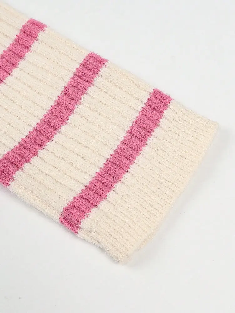 2025 Autumn and Winter New Knitted Top Lazy Wind Striped Knitted Sweater Pullover Fashion Temperament