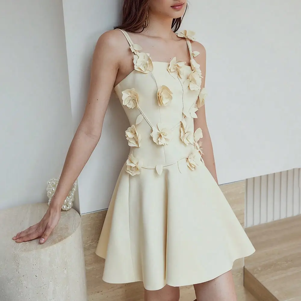 2025 New Women's Embroidery Halter Dress Elegant and Classical Style Hem Loose Bohemian Temperament Dresses