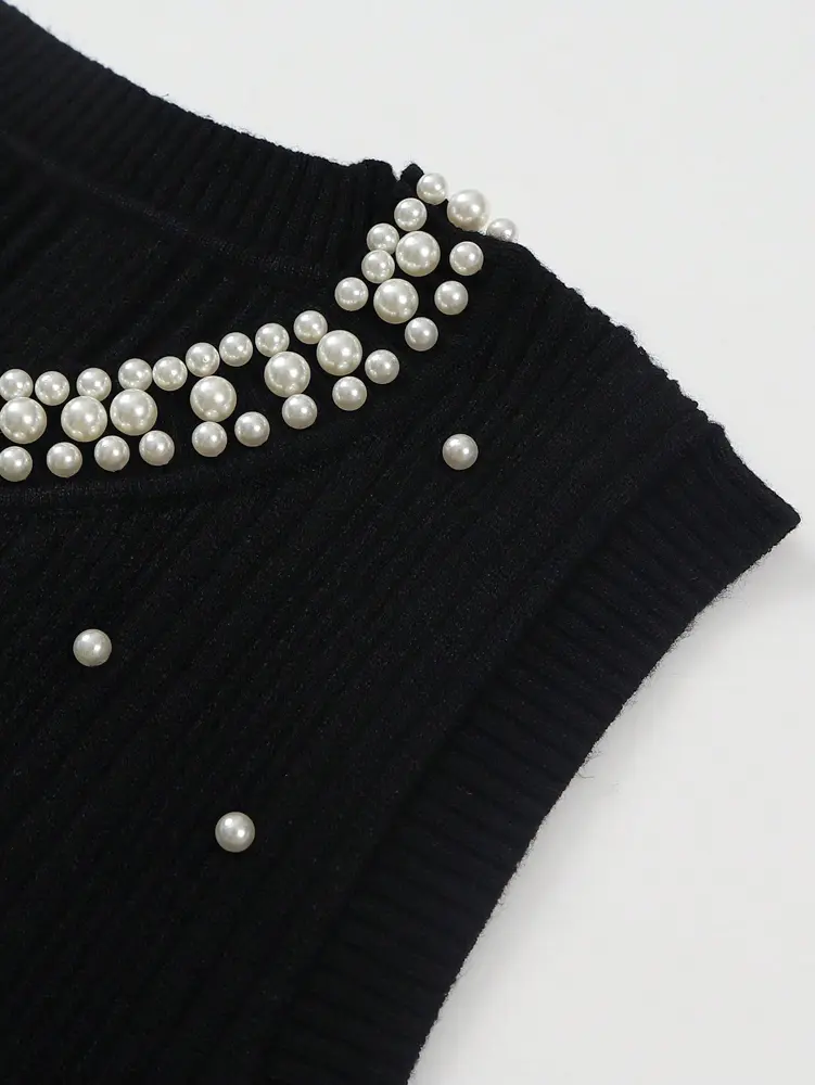 2025 Autumn New Temperament Elegant Waist Slim Pearl Decoration Sleeveless Versatile Knit Top Autumn Best Choice