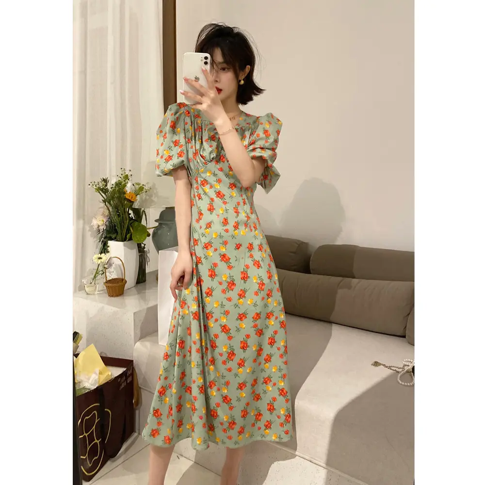 2025 New Crushed Floral Printed V-neck Chest Pleated Dress Sweetheart Fresh Long Spring/Summer New polyester material