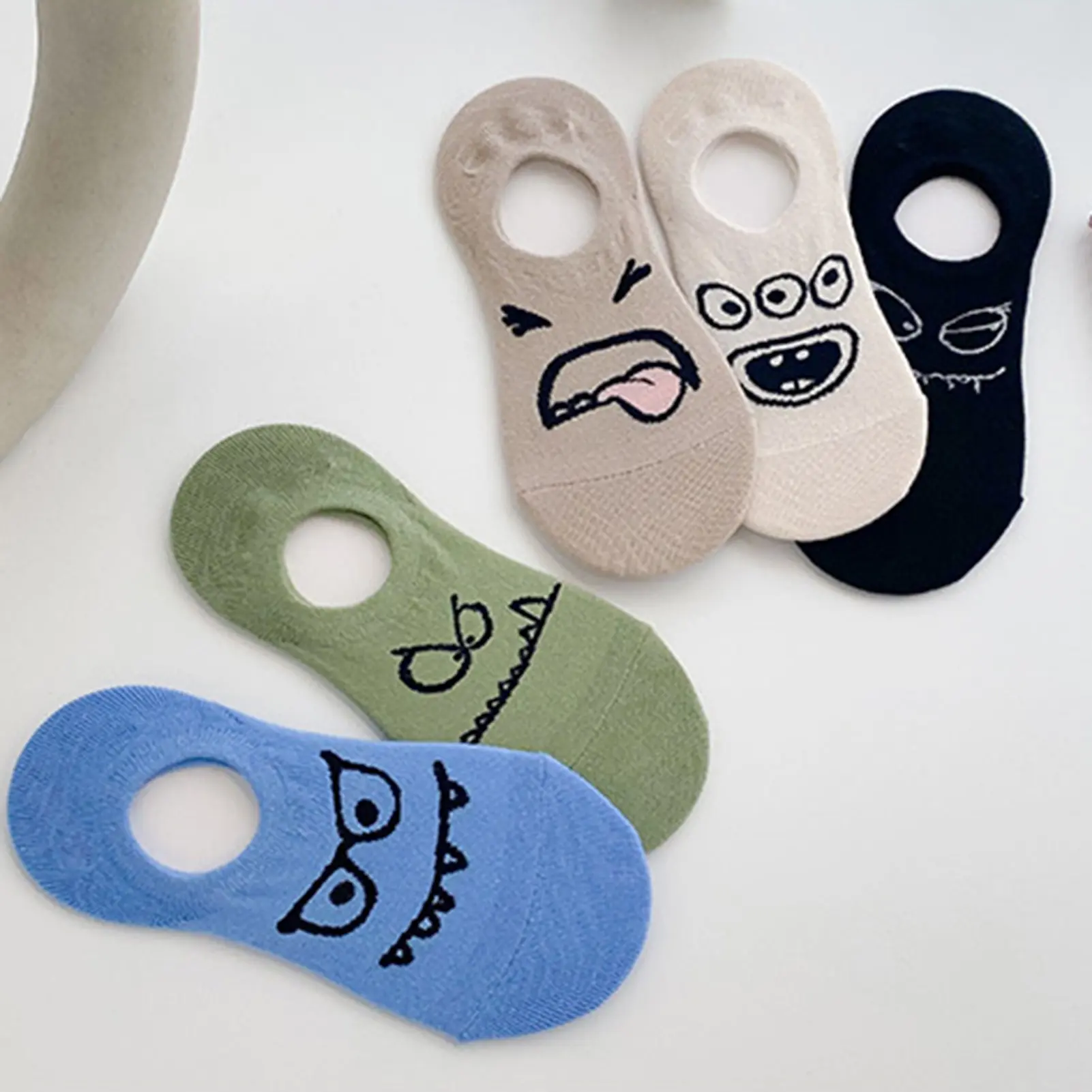 15 pairs 5 pairs of socks cartoon funny expressions boat socks Men women's spring and summer thin invisible cute socks ﻿