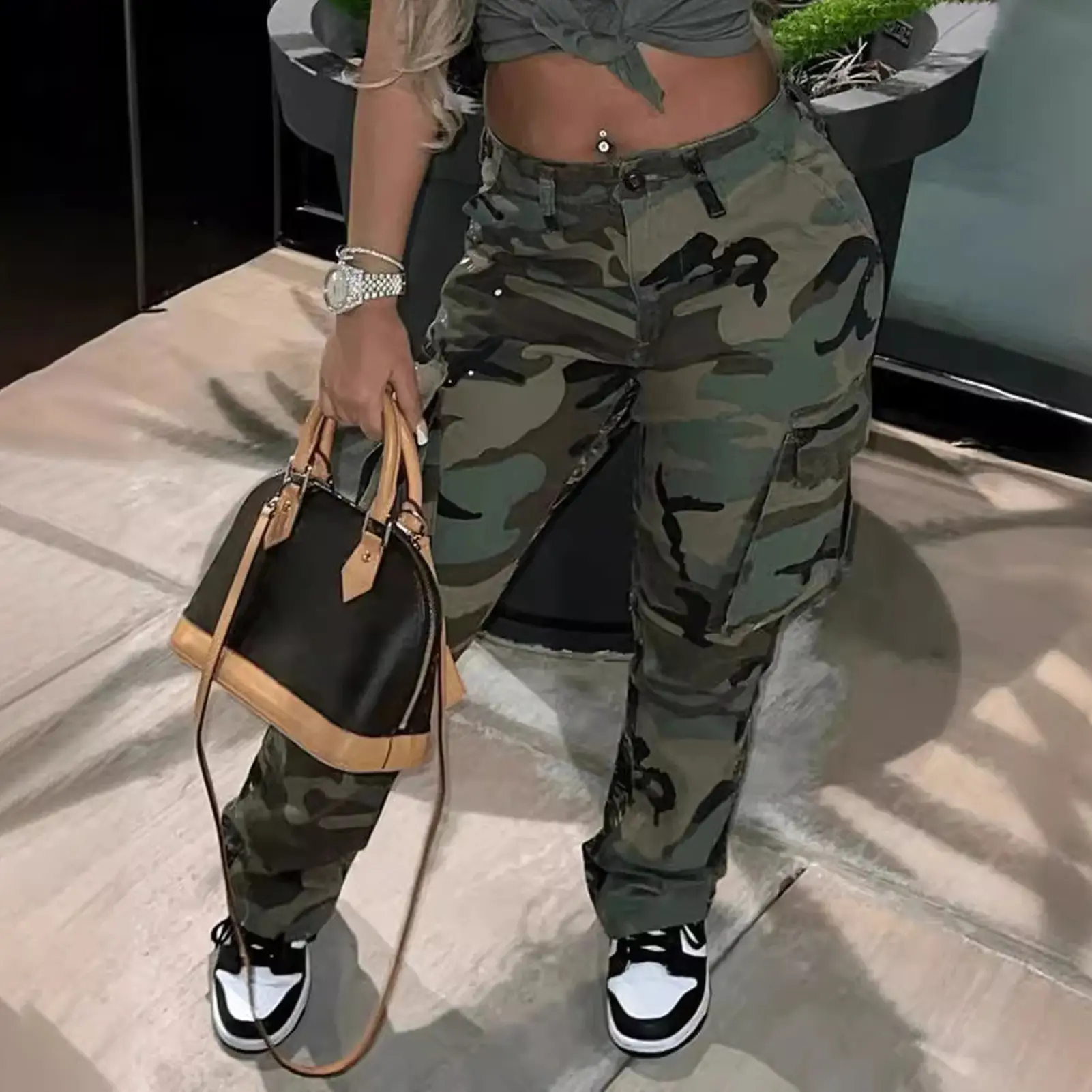 Vintage Streetwear Cargo Pants Fashion Women Camo Print Oversized Pocket High Waist Baggy Pant Casual Hip Hop Straight Trouser