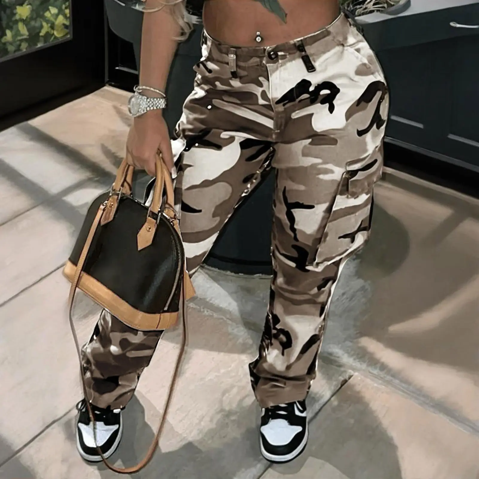 Vintage Streetwear Cargo Pants Fashion Women Camo Print Oversized Pocket High Waist Baggy Pant Casual Hip Hop Straight Trouser