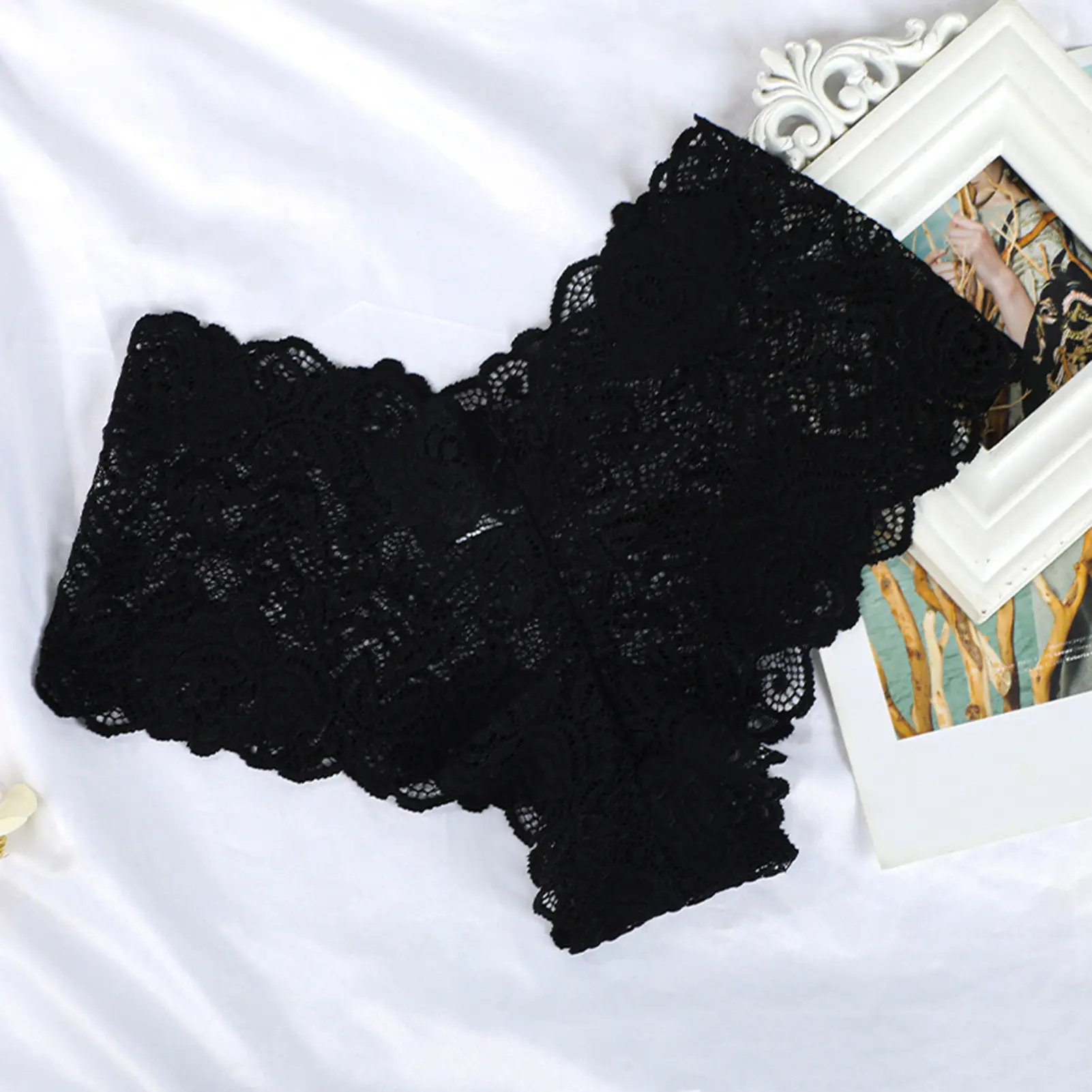Women Underwear Lace Panties Thongs Sexy Ladies Low Waist Solid Seamless G-strings Underwear For Sex New Hot