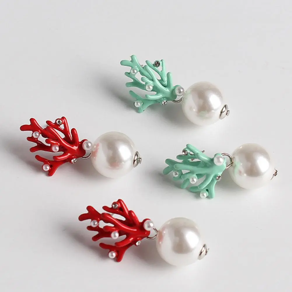 Jewelry 1 Pair Cute Lightweight Coral Shape Stud Earrings Temperament Ear Studs All Match for Party