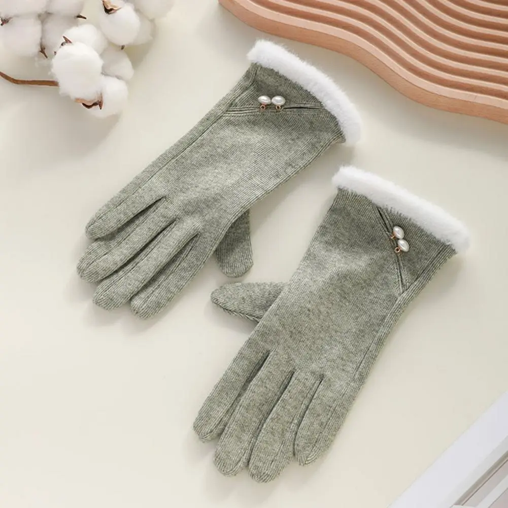 Warm Gloves Stylish Women's Winter Gloves with Touch Screen Windproof Thermal Knitted Gloves for Cold Weather Featuring Fluffy