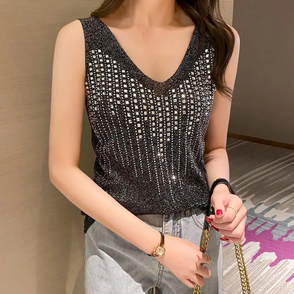 Knitting Camisole Sequined V-neck Vest Worn Inside A Suit Bottoming Shirt and Worn Outside A Sparkling Top