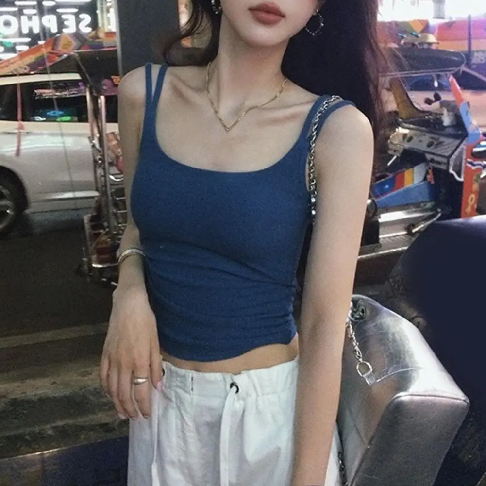 Sleeveless Vest with Stainless Base Ribbed Knit Women's Sleeveless Tank Top with Built-in Bra Scoop Neck Form for Spaghetti