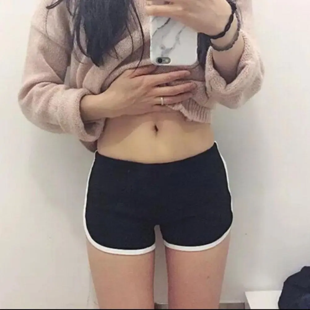 Women Yoga Shorts Summer Outer Wear Mid-waist Casual Loose Straight Pants Lady Stylish Thin Breathable Wide Leg Gym Short Pants