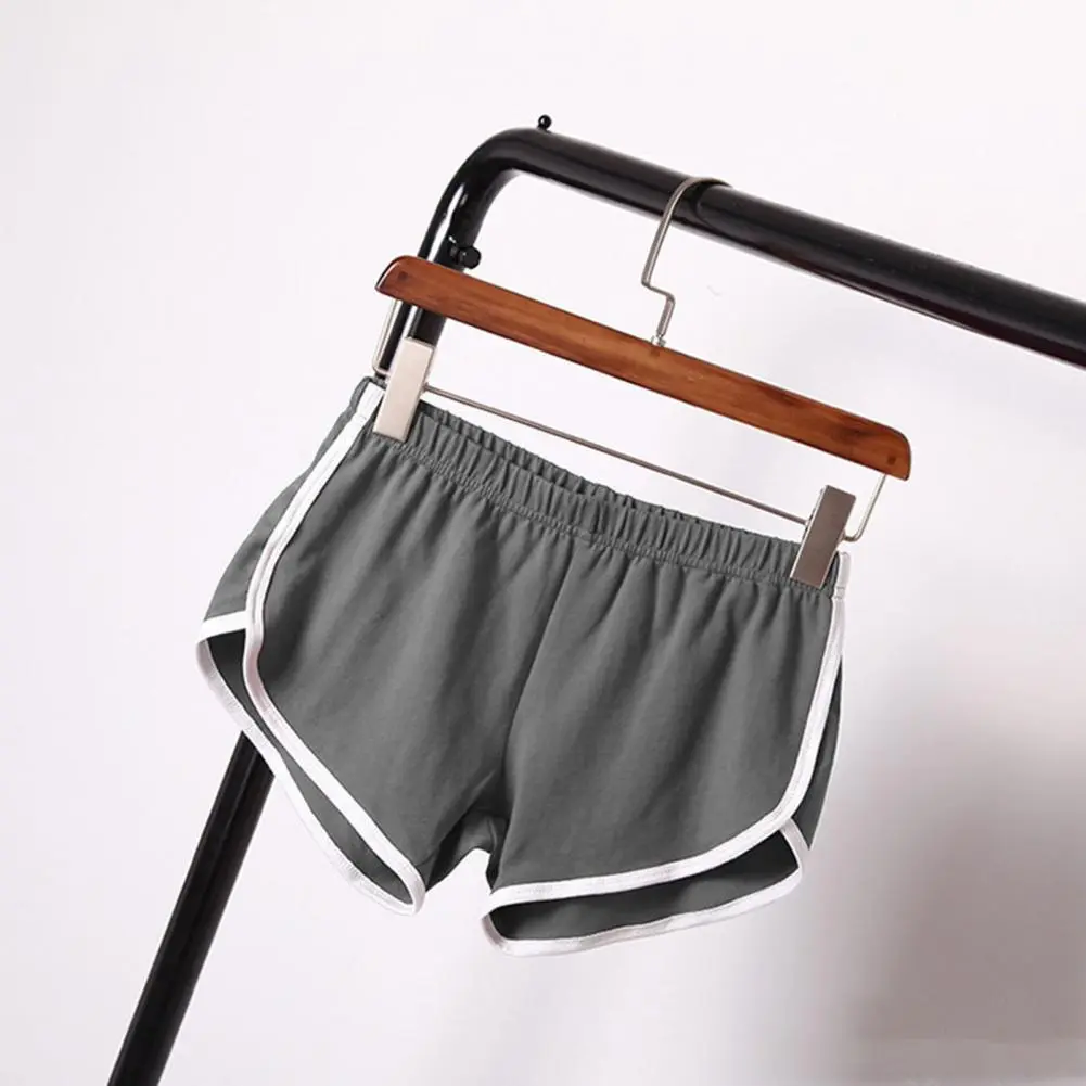 Women Yoga Shorts Summer Outer Wear Mid-waist Casual Loose Straight Pants Lady Stylish Thin Breathable Wide Leg Gym Short Pants