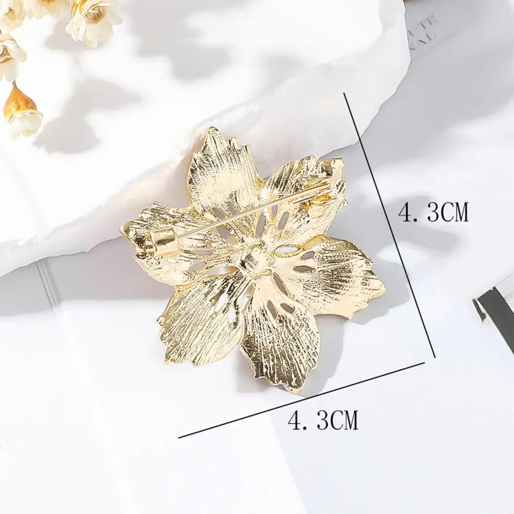 Lady Faux Shell Pearl Flower Button Covers Cufflinks Women Shirt Accessories Button Cuff Links Luxury Rhinestone Sleeve Buttons