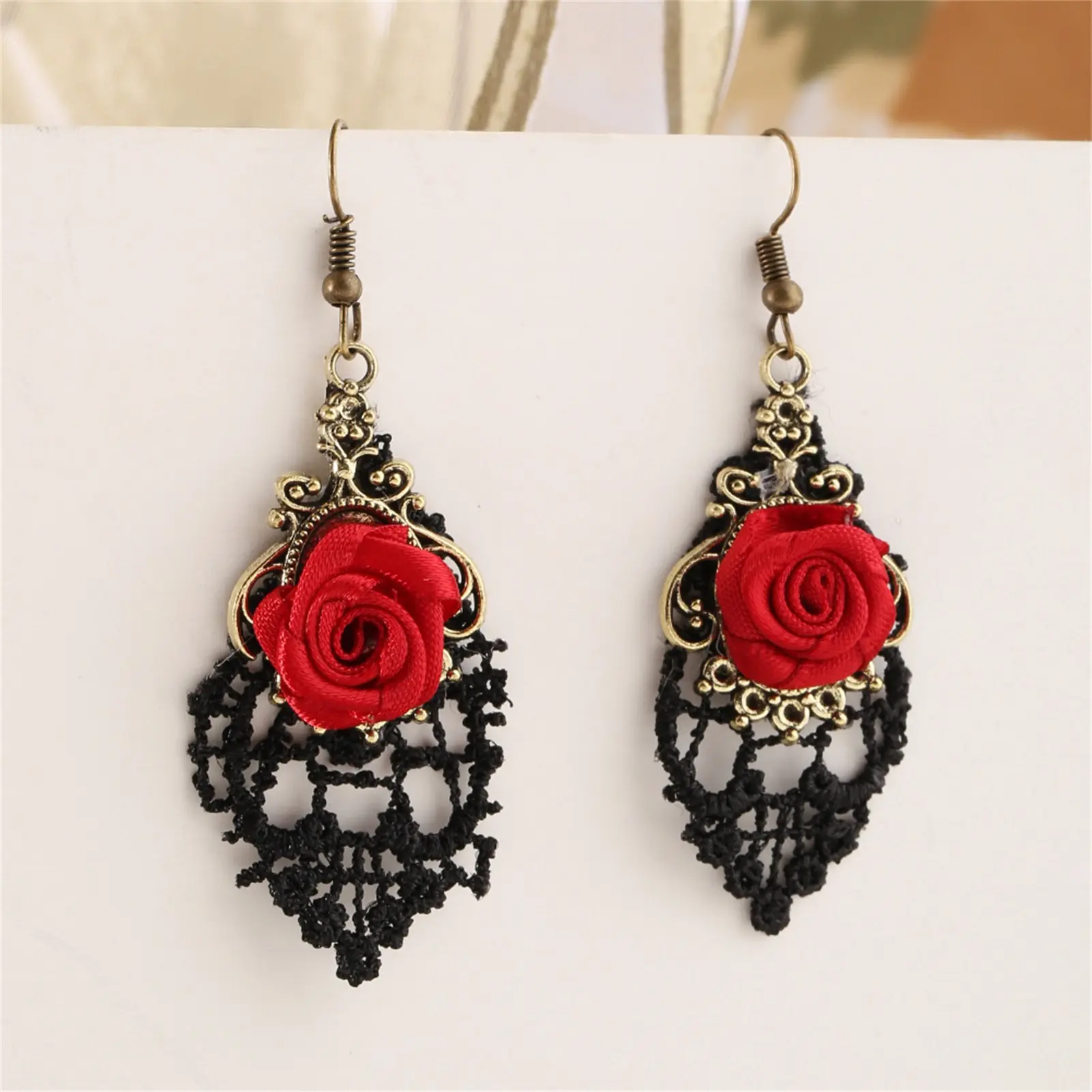 Fashion Jewelry Elegant New Arrival Red Color Rose Design Creative Flower Memorable Heart Pendant Earring For Girfriend