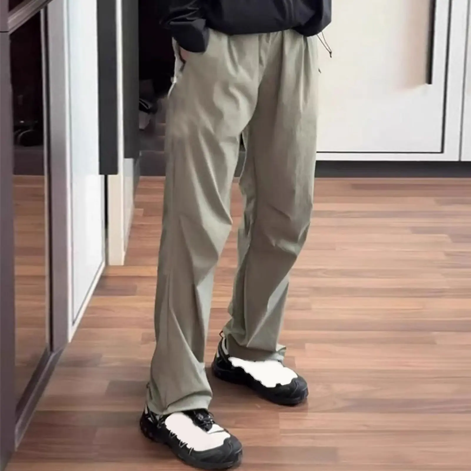 Loose Fit Cargo Pants for Men Solid Streetwear Tooling Trousers Mid-waist Beam Feet Parachute Pants ﻿