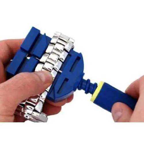 324