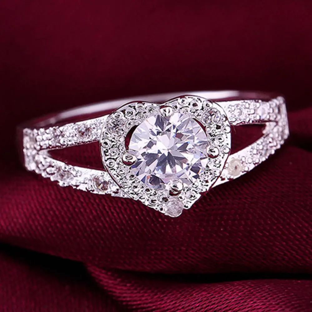 Diamon Women Ring Crystal Love Heart Shaped Bridal Zirconia Diamond Wedding Band Tibetan Silver 925 Rings for Women Gift Jewelry