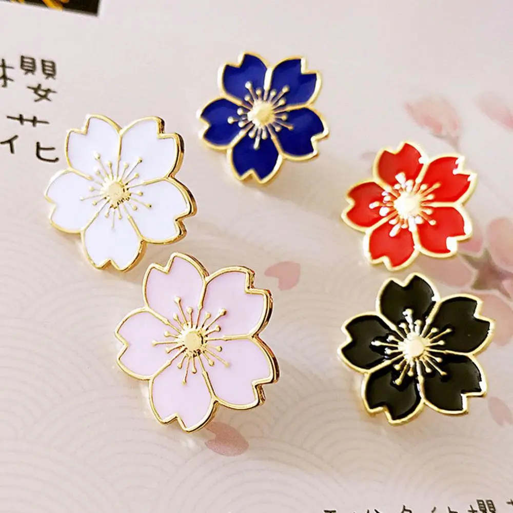 Fashion Flower Metal Brooch Pin Women Sweater Shirt Collar Badge Lapel Pin Fixed Clothes Pins Sweater Coat Clothing Accessories