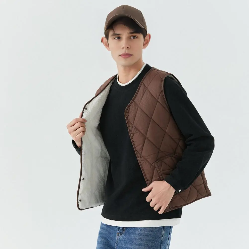 Versatile Men Cotton Vest Skin-friendly Men Waistcoat Men's Winter Waistcoat with Thickened Velvet Lining Pockets for Cold