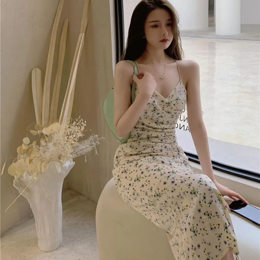 Elegant French Style Women Flower Print Midi Dress Spaghetti Strap Women Ball Dress Low-cut V Neck Female Pleated Spring Dress
