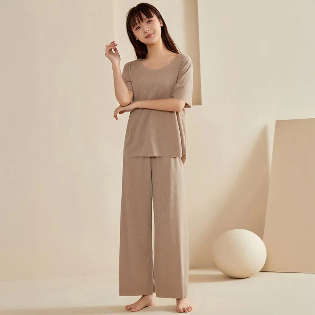 Ice Silk Loungewear for Women Soft Breathable Pajama Set Lightweight Women's Ice Silk Pajamas Set with Short for Ultimate