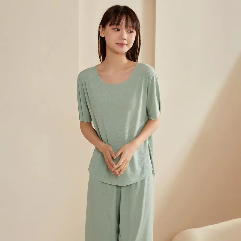 Ice Silk Loungewear for Women Soft Breathable Pajama Set Lightweight Women's Ice Silk Pajamas Set with Short for Ultimate