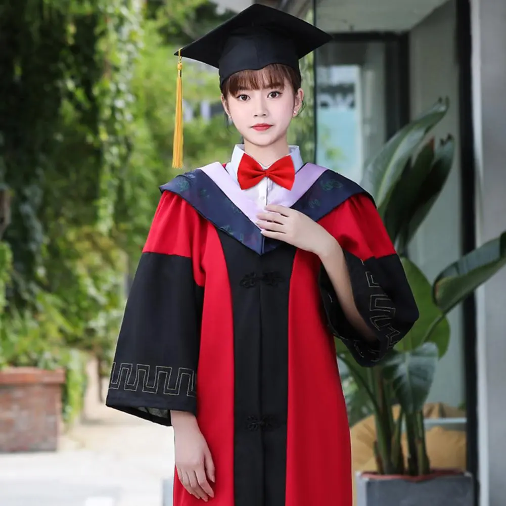 2025 Graduation Clothing Set Bachelor Robe Cap Class 2025 Graduation Cap Gown Set High School College Bachelor Academic Doctor