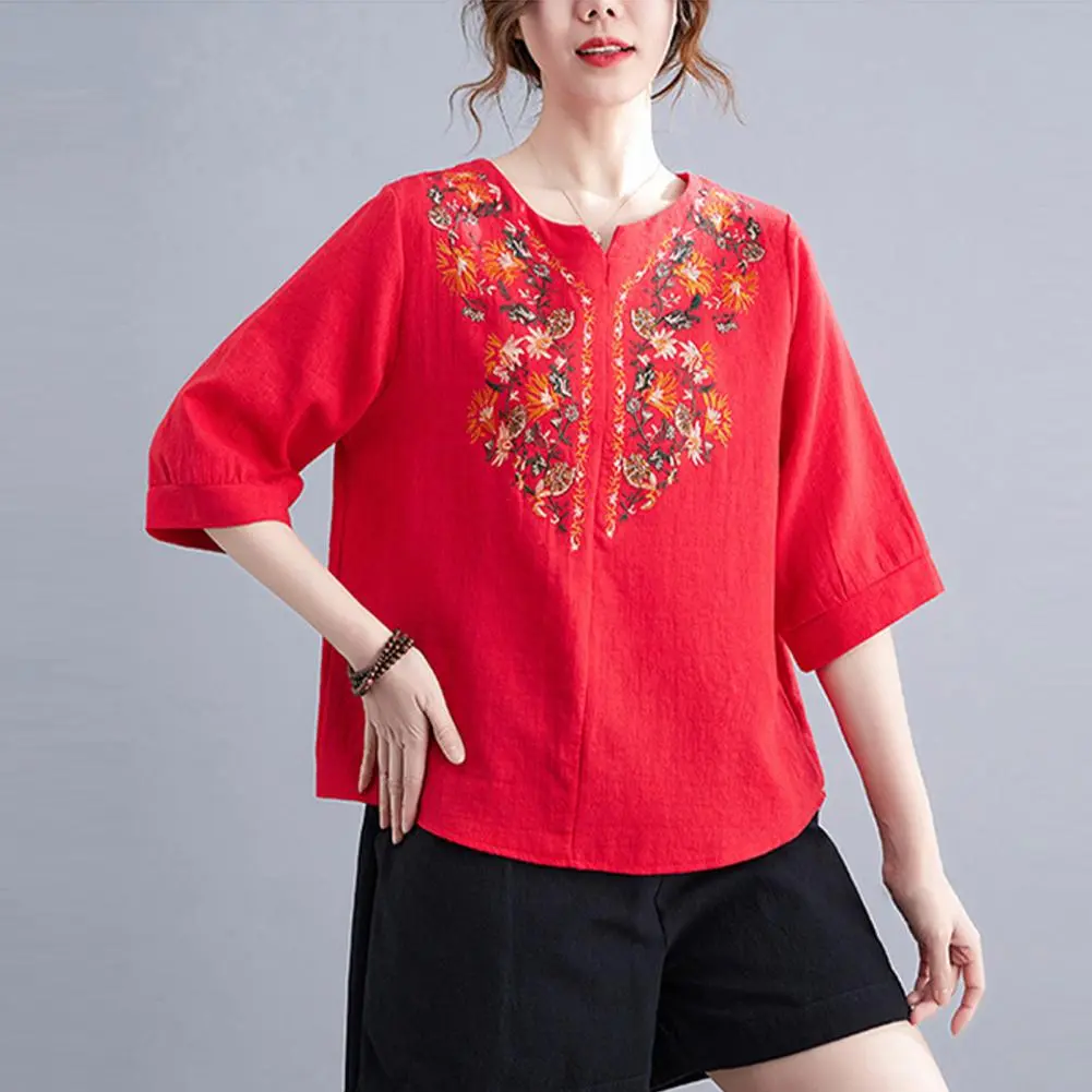 Cotton Linen Embroidery Floral Women Blouse Rural Style V-Neck Half Sleeve Spring Shirt Casual Shirt Summer Vintage Women Shirt